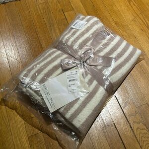 NWT Barefoot Dreams Striped Blanket